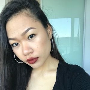 Meet your Posher, Danica jejune